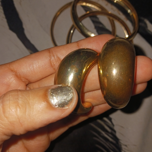 Bundle of Women Gold Fashion Jewerly - Picture 9 of 12